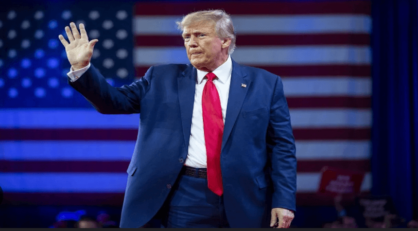 Trump's Legal Battle Backfires: Donation Page Crashes Under Heavy Traffic
