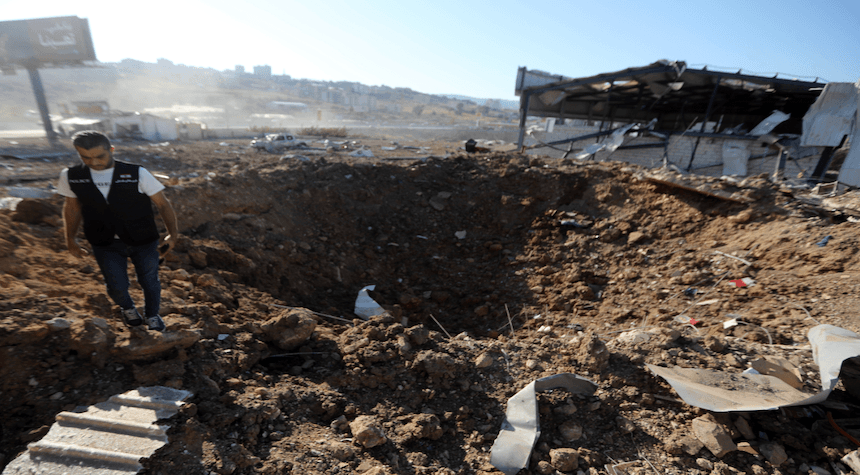 Hezbollah Fires Missile at Tel Aviv; Israel Responds with Counterstrike